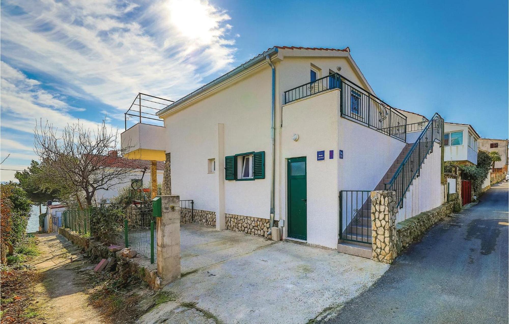 Gorgeous Apartment In Seget Vranjica Zewnętrze zdjęcie