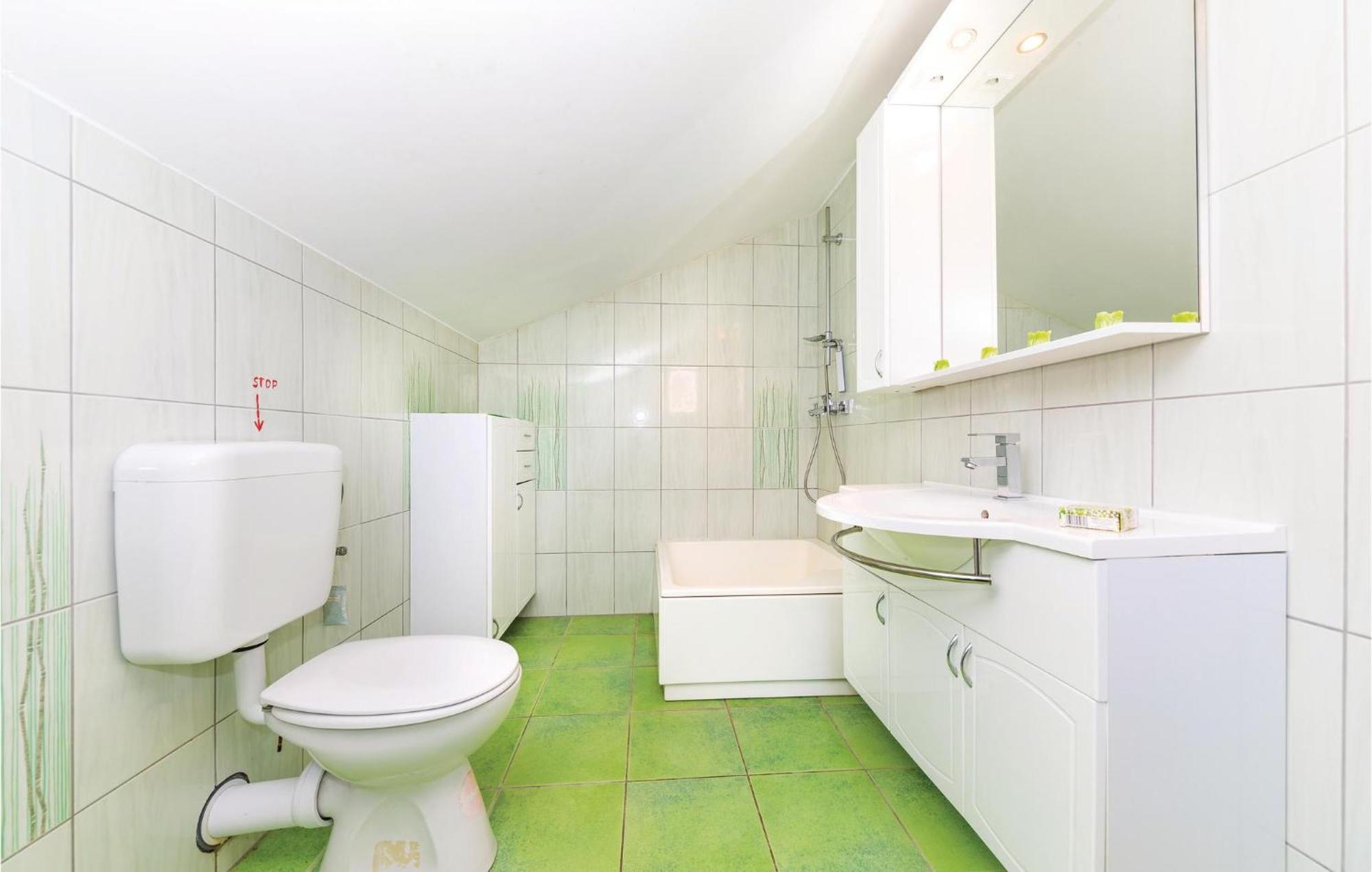 Gorgeous Apartment In Seget Vranjica Zewnętrze zdjęcie