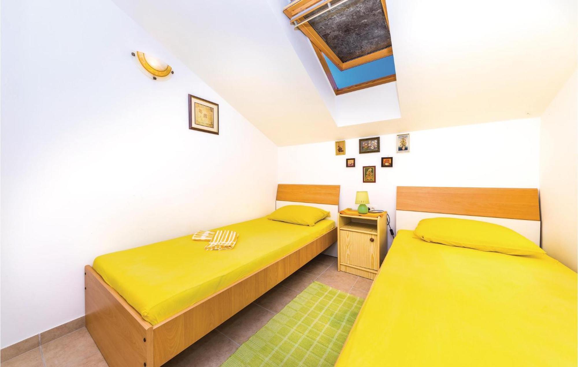 Gorgeous Apartment In Seget Vranjica Zewnętrze zdjęcie
